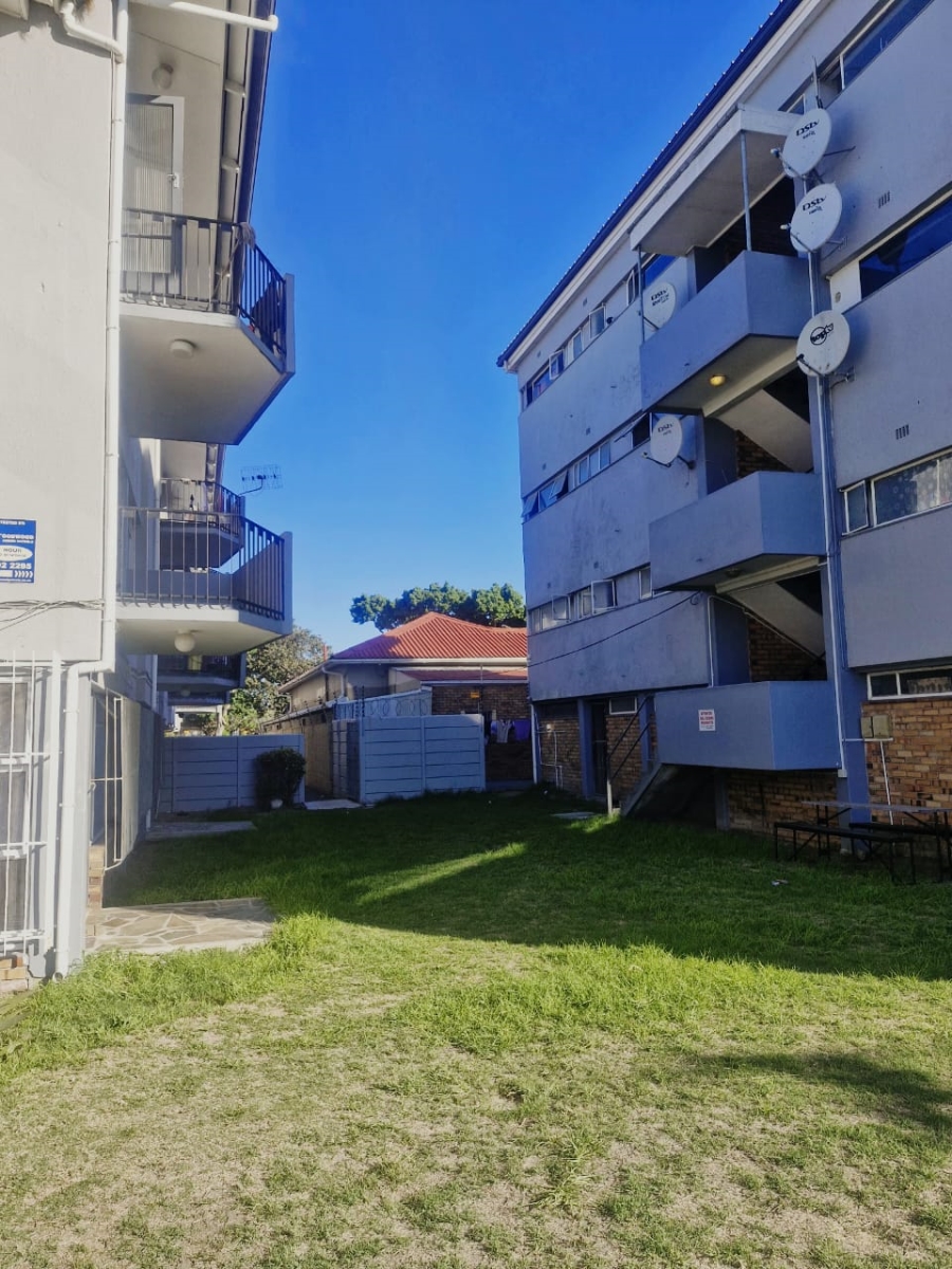 2 Bedroom Property for Sale in Parow Valley Western Cape